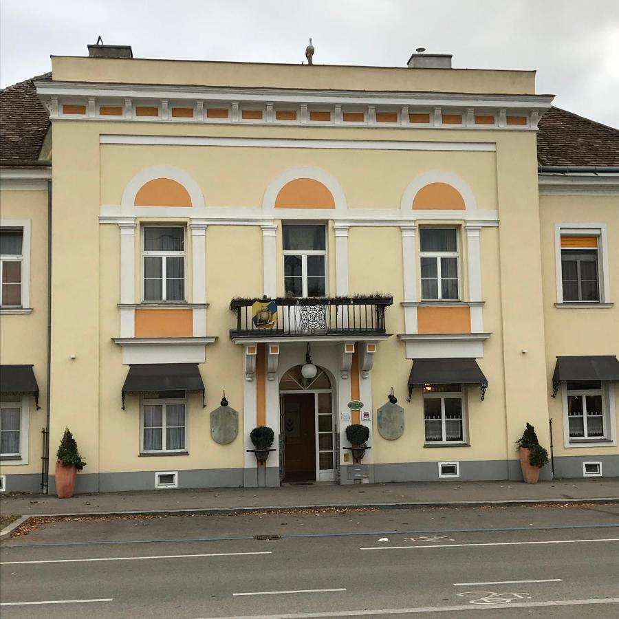 Lg Nicely Apartment Korneuburg Exterior foto